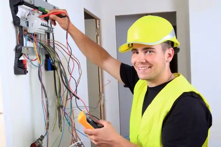 elektricien Uithuizen